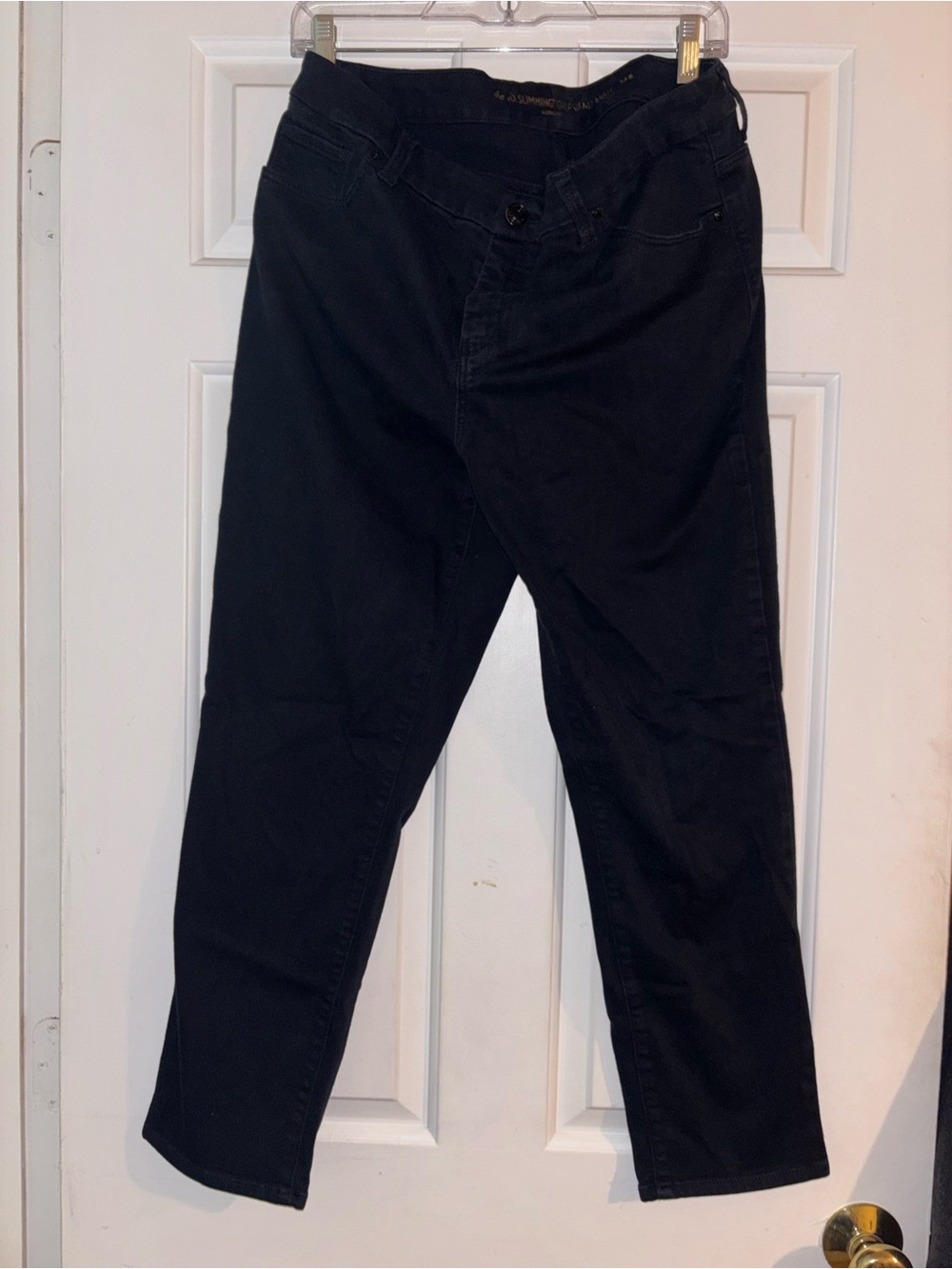 Chico's Black Ankle Cropped Jeans